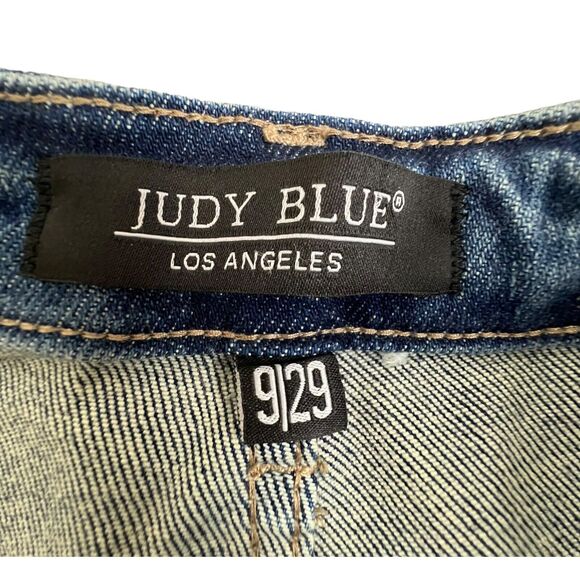 Judy Blue Womens Medium Wash High Rise Destroyed Knee Straight Fit Jeans 9/29 - Picture 8 of 9